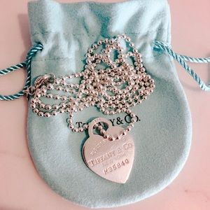 Return To Tiffany Dog Tag Necklace